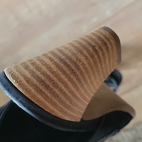 PAUL GREEN Black Peep-Toe Ankle Boots - Picture 6 of 8